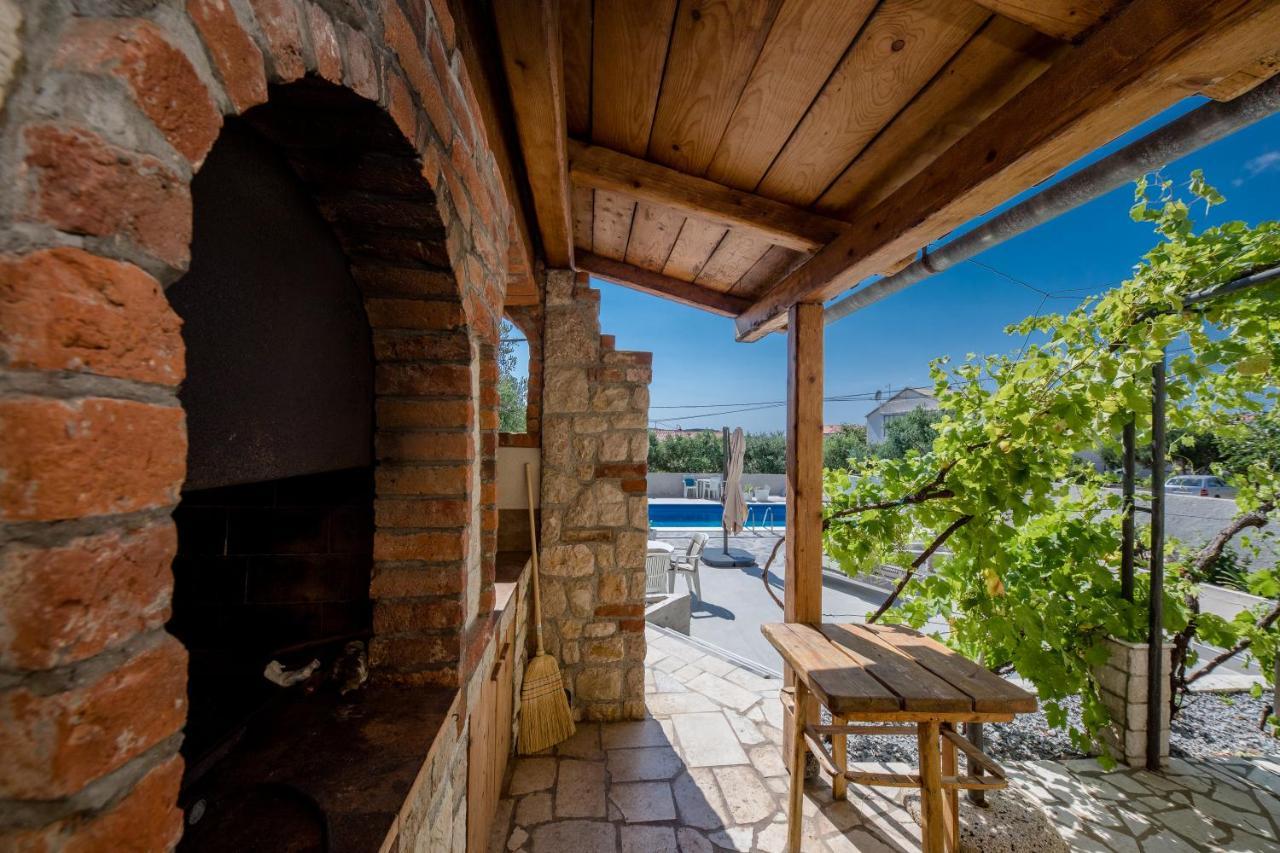Casa Surya - Apartments With Sea View And Swimming Pool Barbat na Rabu Esterno foto