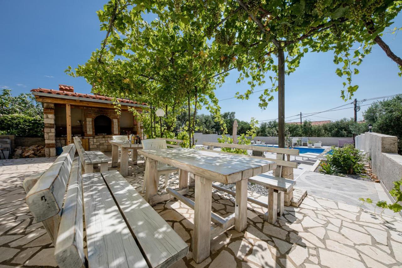 Casa Surya - Apartments With Sea View And Swimming Pool Barbat na Rabu Esterno foto