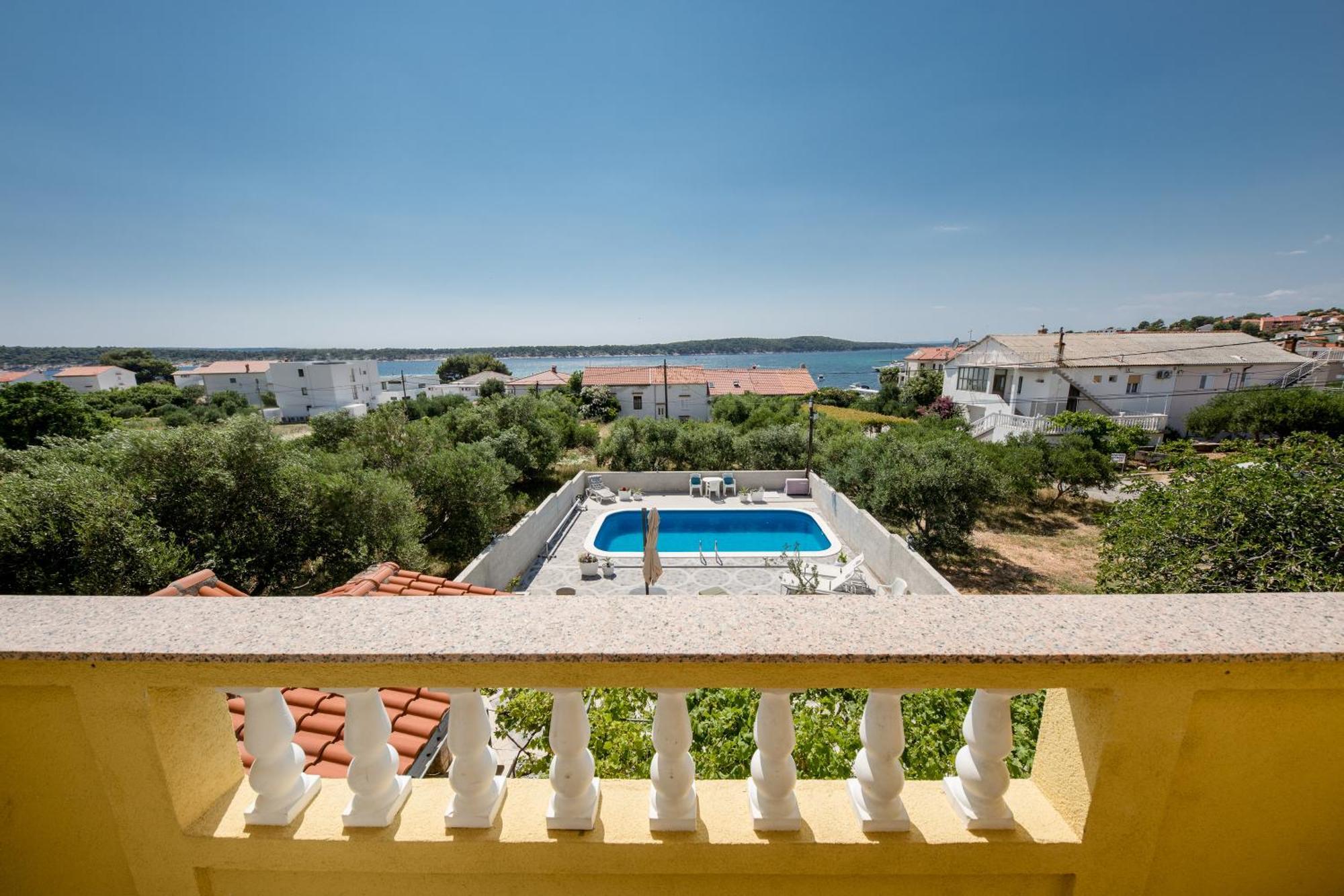 Casa Surya - Apartments With Sea View And Swimming Pool Barbat na Rabu Esterno foto